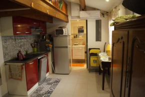 Hébergement indépendant dans villa privée avec piscine